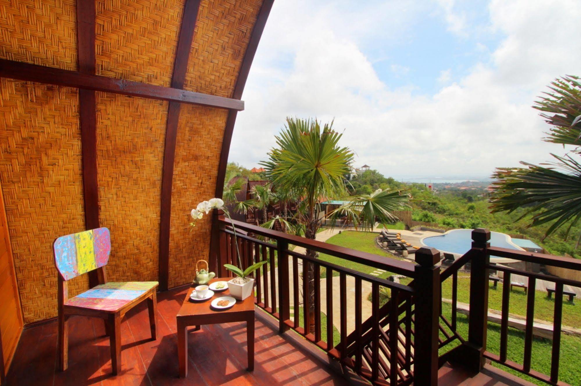 The Kirana Ungasan Villa Jimbaran Eksteriør bilde