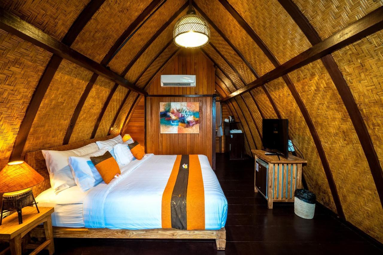 The Kirana Ungasan Villa Jimbaran Eksteriør bilde