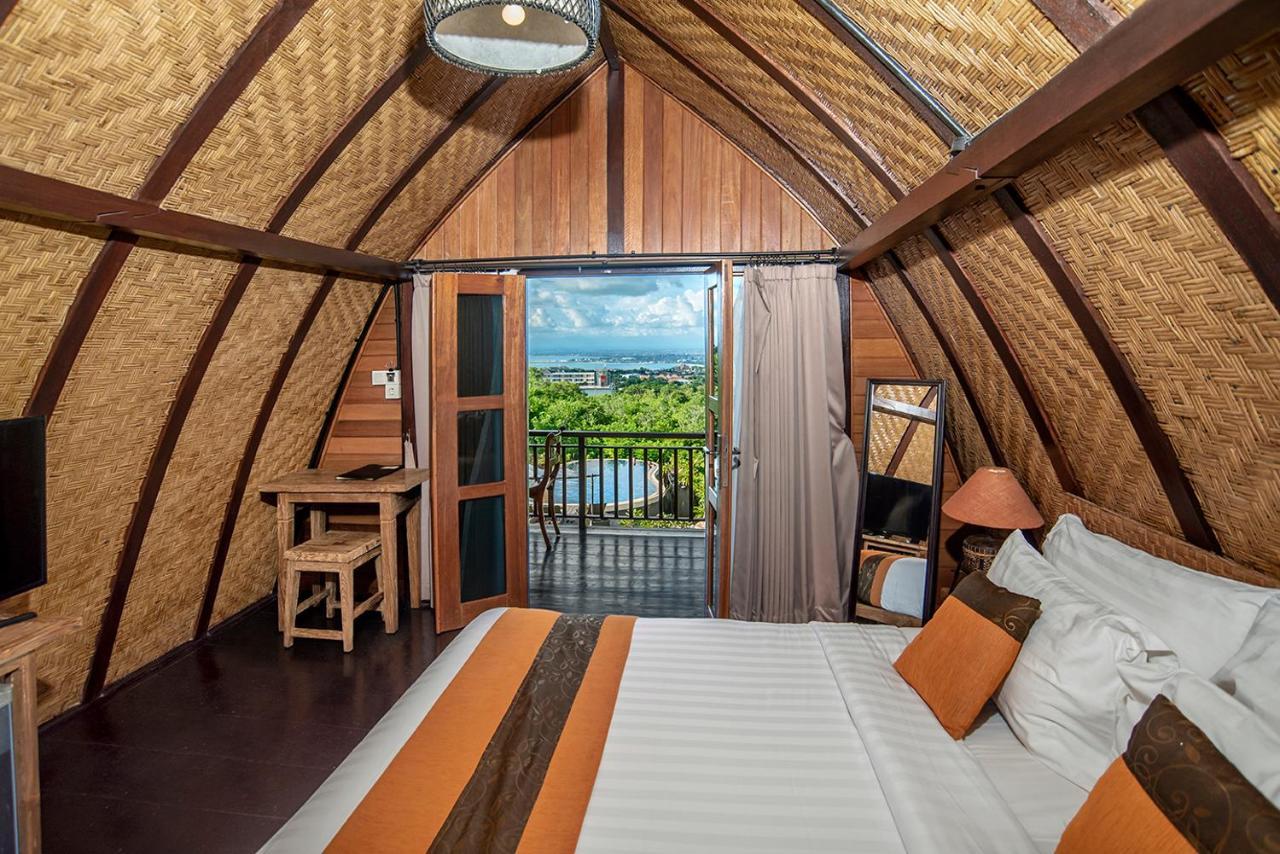 The Kirana Ungasan Villa Jimbaran Eksteriør bilde